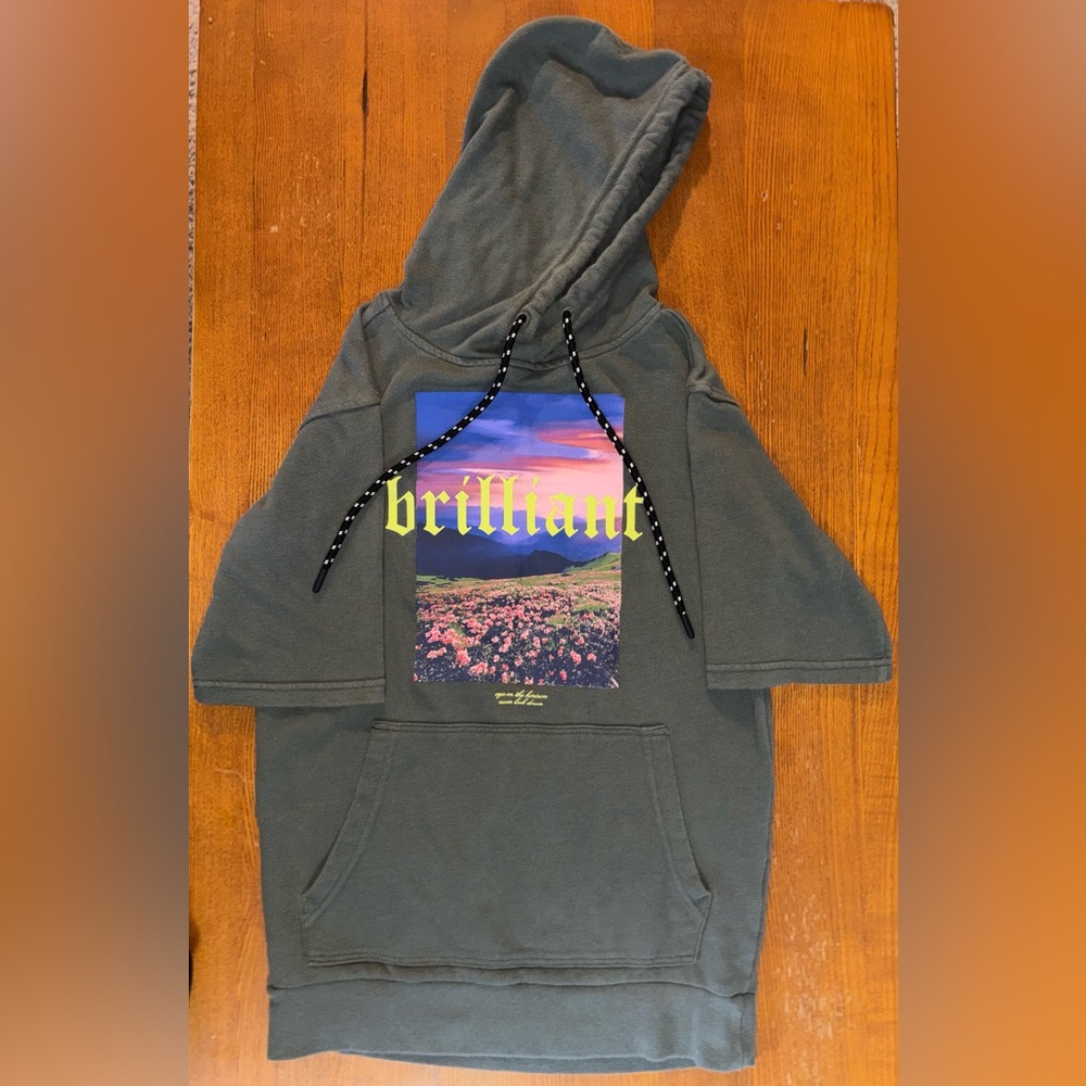 No Boundaries Green Hoodie with Sunset Graphic XS